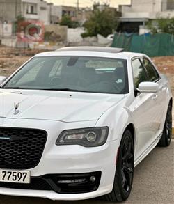 کرایسلەر 300